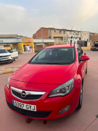 Opel Astra 2010