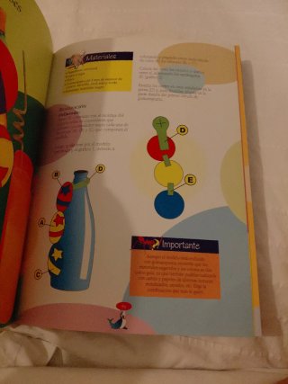Libro ideas  de manualidades