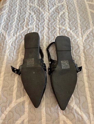Bailarinas negras con tachuelas plateadas