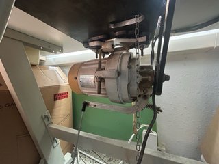Máquina Overlock Brother