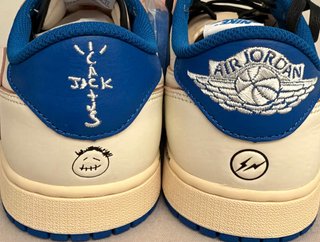Jordan 1 Retro Low OG SP Fragment x Travis Scott