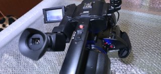 Kit Cámara Panasonic HC-MDH2 Full HD + Trípode