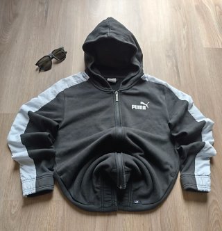 Sudadera Puma con capucha negra y blanca