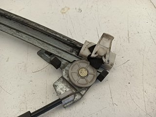 ELEVALUNAS DELANTERO DERECHO RENAULT MEGANE I FAS