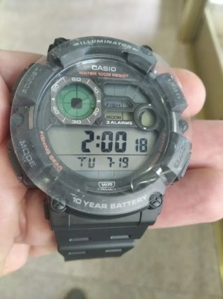 CASIO PESCA, FASES LUNARES, 3 ALARMAS, GRANDE 54MM