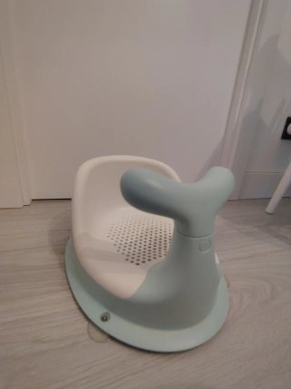 Silla de bañera para bebé. PRECIO NEGOCIABLE