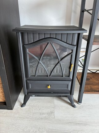 Chimenea eléctrica decorativa negra
