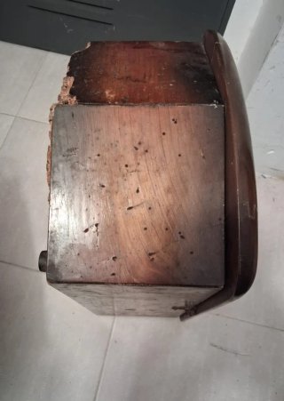 Reloj de sobremesa vintage madera