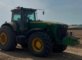 Tractor John Deere 8320