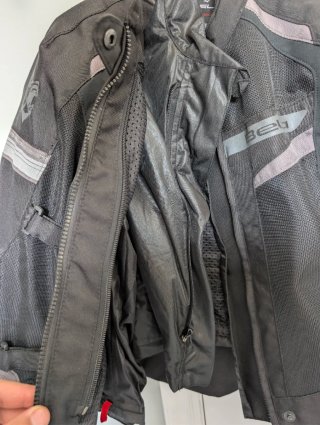 Chaqueta de Moto Negra