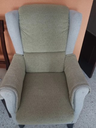 Sofá Safa Beige + 2 Butacas + 6 Sillas + Guaseri
