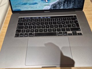 MacBook Pro 16 2019 Intel Core i7 16GB RAM