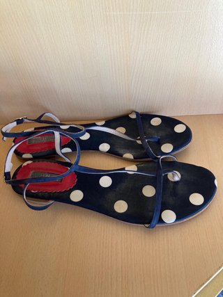 Sandalias CH Lunares Azul Marino y Blanco