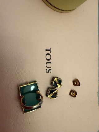 Conjunto Tous Oro y Verde