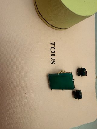 Conjunto Tous Oro y Verde
