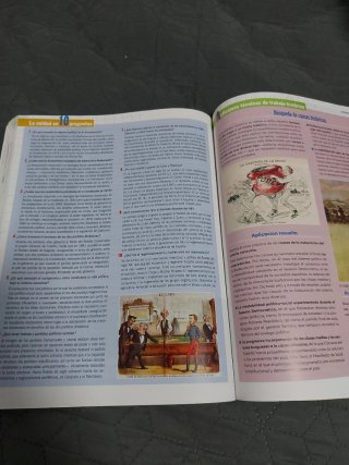 Libro historia de España 2° bachillerato