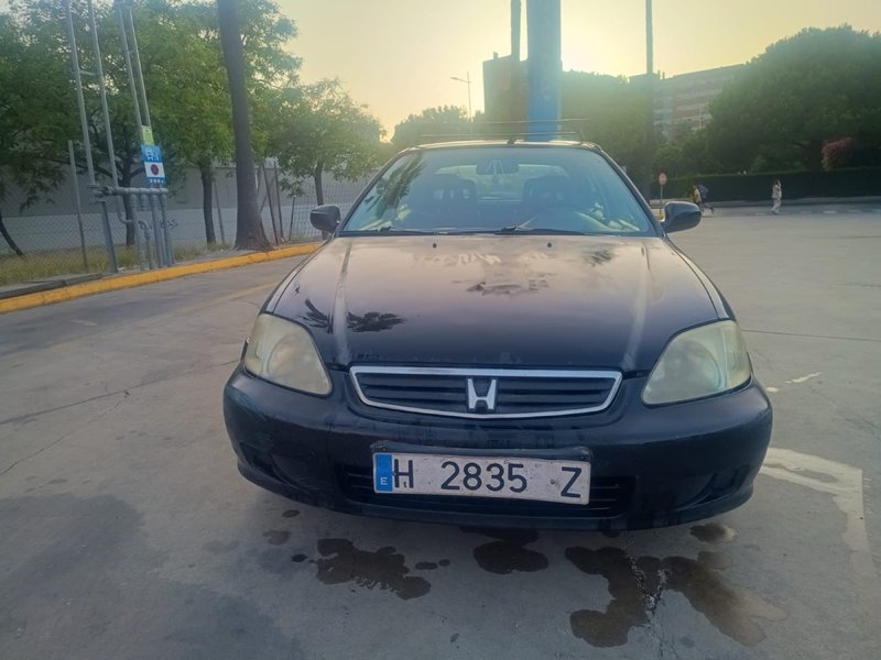 Honda Civic - foto 1