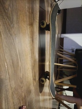 Skate Amarillo Girl Griffin Gass Profesional
