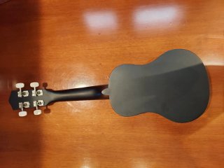 Ukelele Negro Clásico