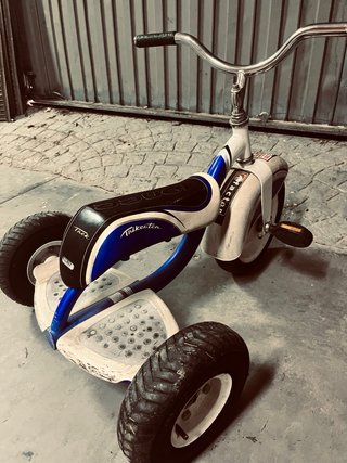 Triciclo Trekster Azul y Blanco