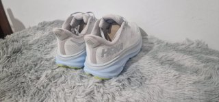 Zapatillas Hoka Clifton 9 Talla 38 Nuevas