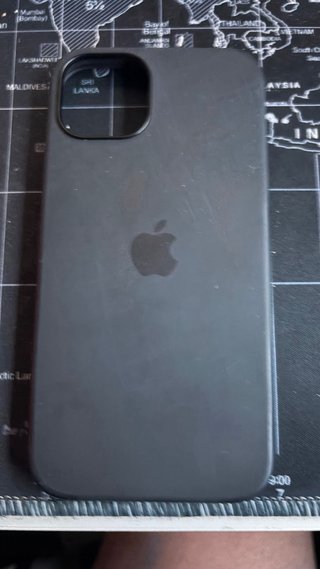 Custodie originali Apple per iPhone 13