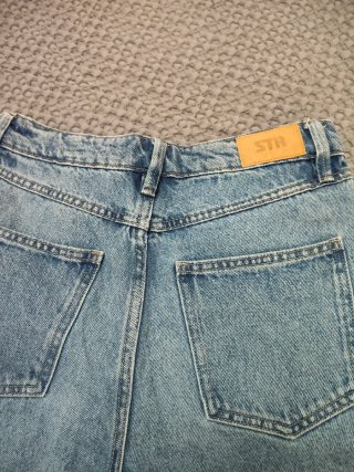 Pantalón vaquero ancho azul