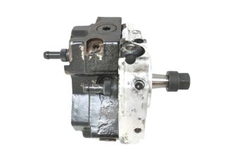 Bomba inyeccion BMW 7788678