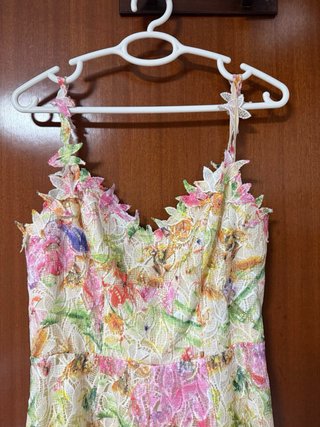 Vestido floral encaje tirantes