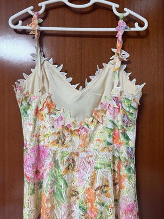 Vestido floral encaje tirantes