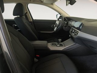 BMW Serie 3 318d Touring 110 kW (150 CV)