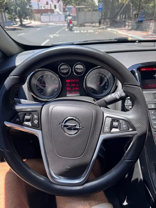 Opel Astra GTC