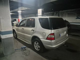 Mercedes-Benz Clase M 2001