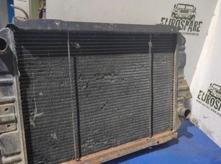Radiatore acqua Nissan Patrol 2.8 benzina 160 del 1987 in buone condizioni