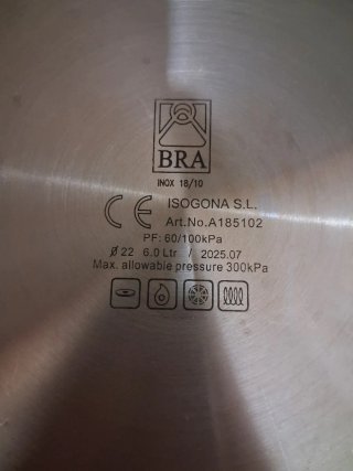 Olla a presión marca BRA Vitesse