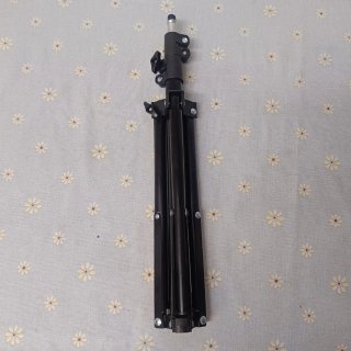 Trípode para proyector 110-210cm