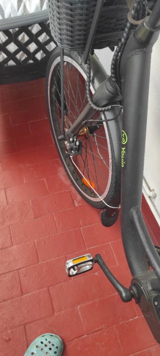 Bicicleta eléctrica unisex con batería nueva