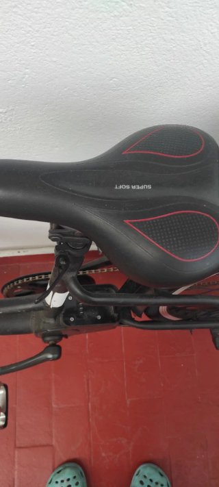 Bicicleta eléctrica unisex con batería nueva