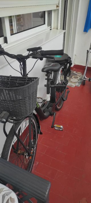 Bicicleta eléctrica unisex con batería nueva