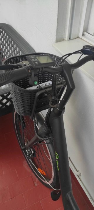 Bicicleta eléctrica unisex con batería nueva