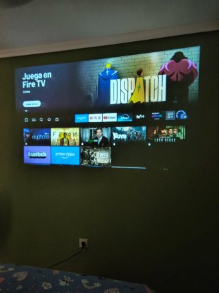 Proyector Full HD con mando | Negro