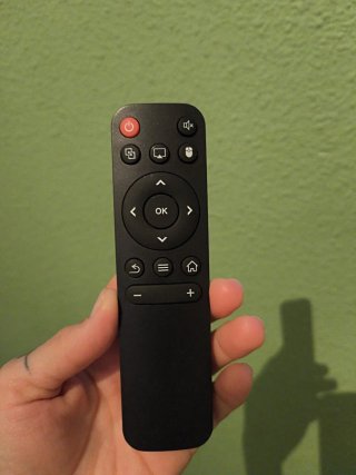 Proyector Full HD con mando | Negro