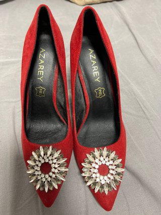 Zapatos de tacón AZAREY rojos con pedrería
