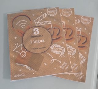 Lote de libros de tercero de primaria.