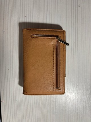 Cartera Pierre Cardin Camel Tachuelas