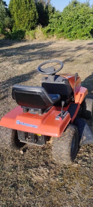 Tractor Cortacésped Husqvarna 13CV