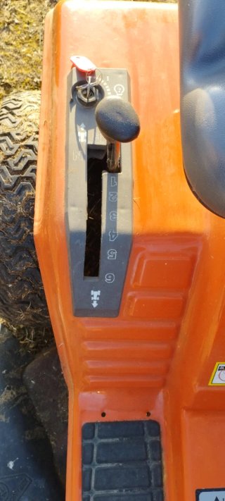 Tractor Cortacésped Husqvarna 13CV