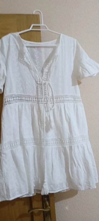 Vestido de verano blanco