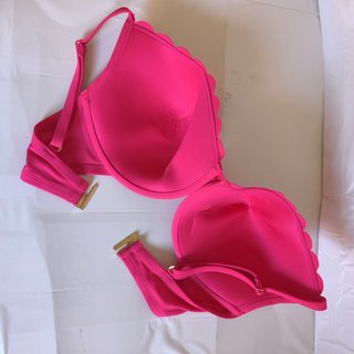 Bikini Hunkemöller rosa con volantes