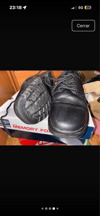 Zapatos de trabajo negros